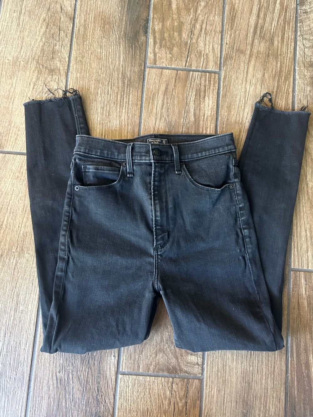 Abercrombie & Fitch Black Distressed Ultra High Rise Skinny Ankle Jeans